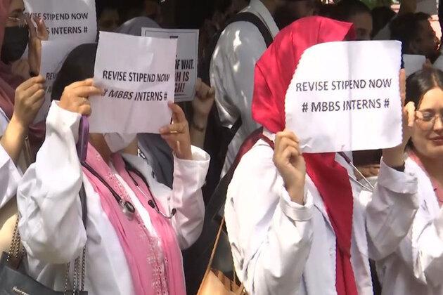 Rural J&K Students Are Missing Out on Internships. Here's the Route That's Already Open.