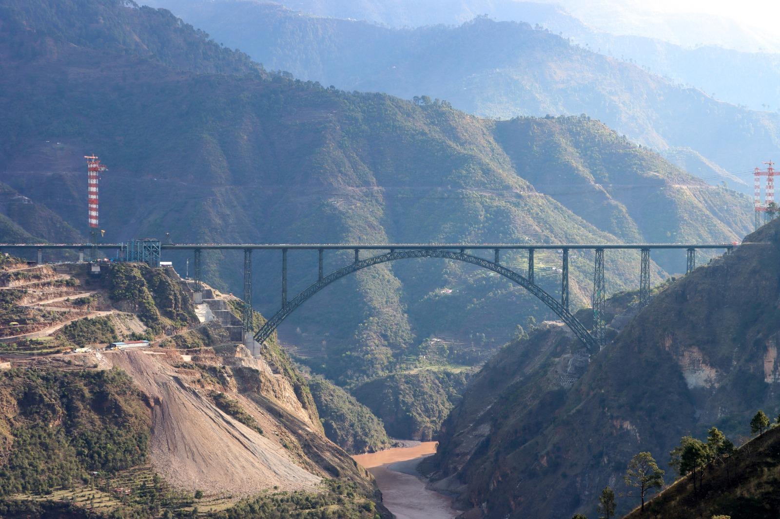 Update: Vande Bharat Tested at 100 kmph Across Chenab and Anji Bridges on Katra-Banihal Section