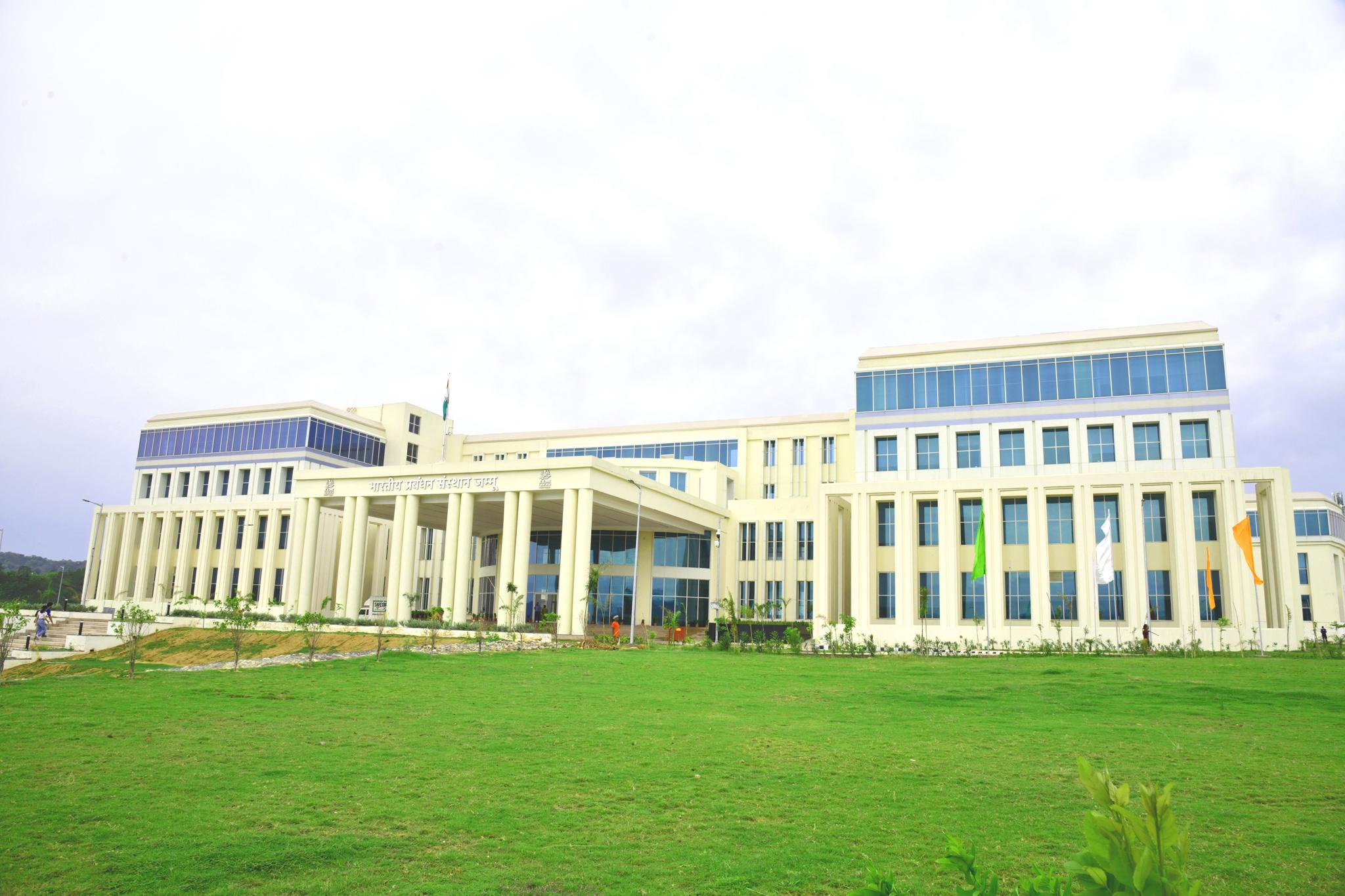 Three IIM Jammu Short Courses for Healthcare Managers and Women Leaders — Dates, Fees and How to Apply